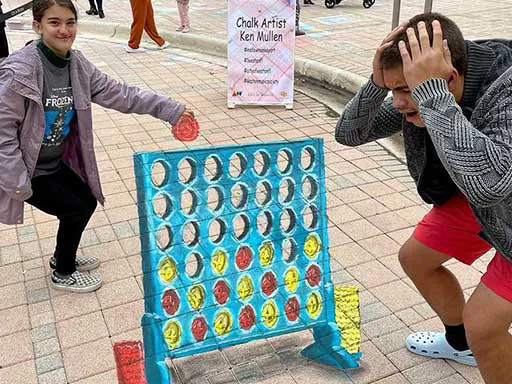 Connect 4 board game 3D chalk art