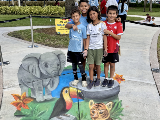 interactive jungle themed 3D chalk art in Weston