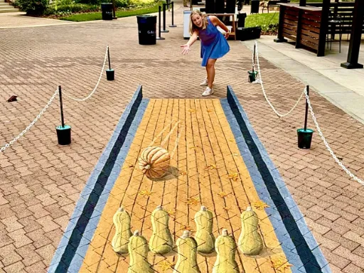 Halloween pumpkin bowling 3D chalk art game